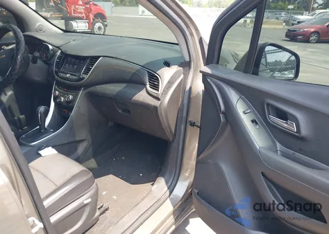 2021 Chevrolet Trax Fwd Lt from USA, damaged, VIN KL7CJLSB8MB313380